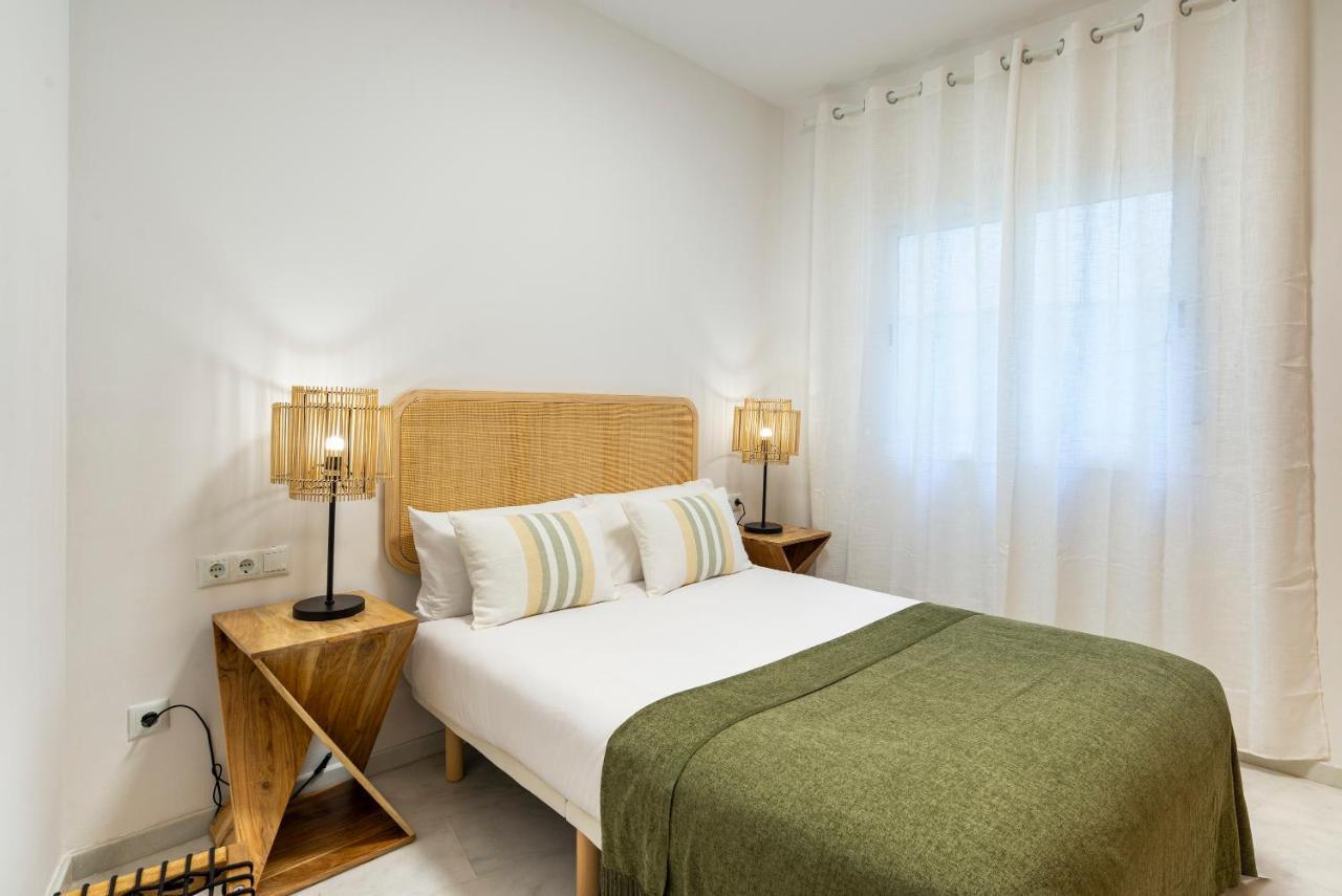 Carrera I & Old Town By Ele Apartments Málaga Extérieur photo