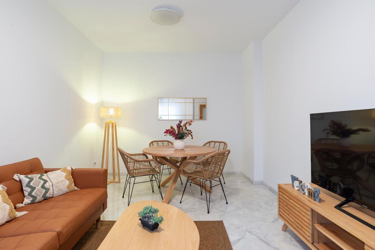 Carrera I & Old Town By Ele Apartments Málaga Extérieur photo