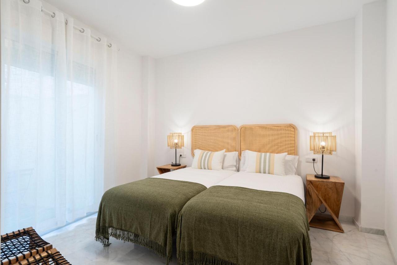 Carrera I & Old Town By Ele Apartments Málaga Extérieur photo